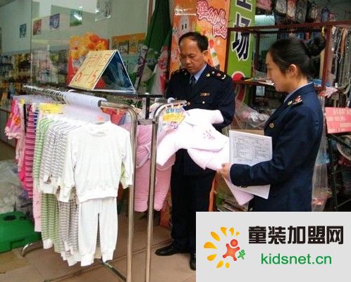 合山工商开展儿童服装市场商标专项检查