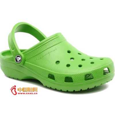 Crocs卡骆驰品牌推出2014春夏系列新品