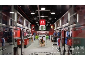 Under Armour Q3盈利大增 预警15年增长放缓