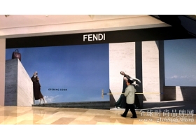 PRADA、MIU MIU、FENDI、CÉLINE一个都不少，登陆武汉国际广场