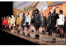 Coach成今年表现最差奢侈品牌 股价累计下跌近40%