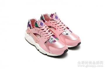 Nike Air Huarache 三色强势登场！