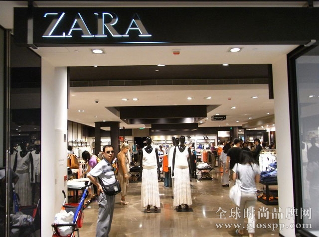 Zara 店铺的客流远高于奢侈品牌