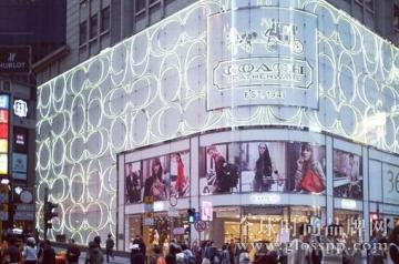 传阿迪达斯接手中环Coach店铺香港奢侈品公司撤离快时尚和运动品牌趁势扩张