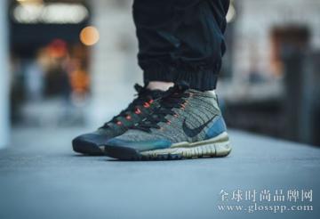 Nike Flyknit Trainer Chukka SneakerBoot 三款新色登场