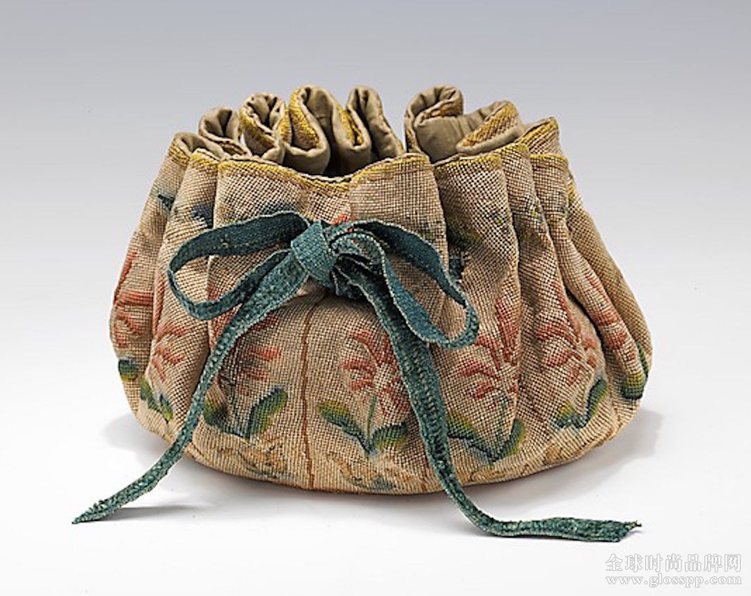 17 世纪到 18 世纪，赌场专用手包