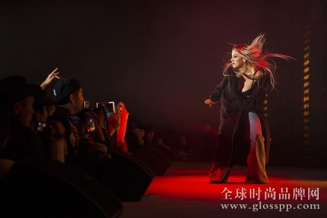 CALVIN KLEIN 在上海举办音乐盛会邀请国际巨星CL特别演出