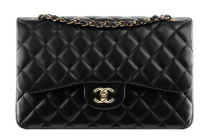 还在长草铂金包？不如来 CHANEL 入手个保值能力强的 Flap Bag