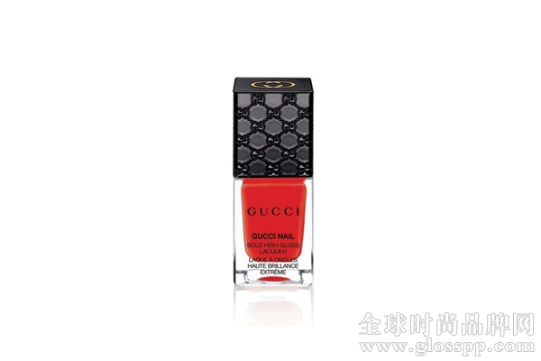 Gucci首个化妆品系列预览 奢华的设计感