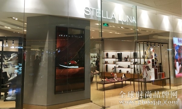 鞋履品牌Stella Luna任命前法国版《Vogue》时尚编辑为首位创意总监