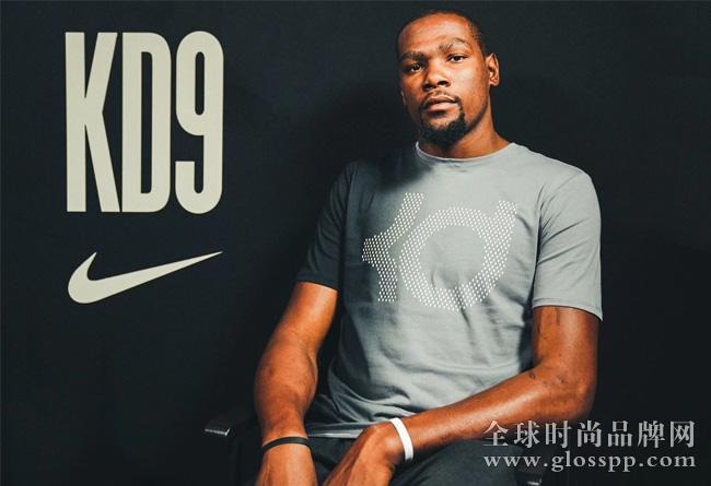 KD,杜兰特  杜兰特说他想达到与 Nike Kobe 战靴相当的成就